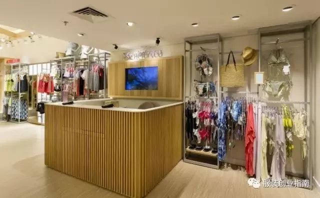 服裝定制店怎么裝修_美發(fā)潮店風格裝修_服裝店裝修風格